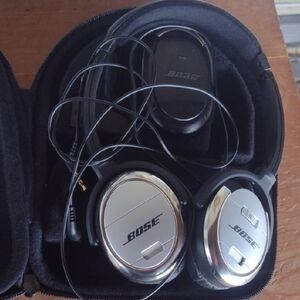 Bose Black and Silver Over-Ear Headphones NEW